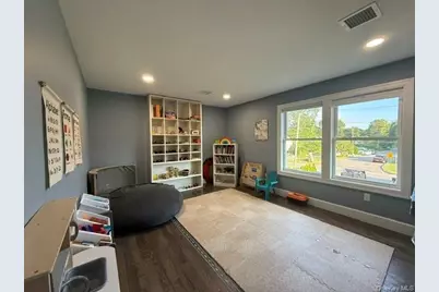 68 Jefferson Avenue, Wyandanch, NY 11798 - Photo 22