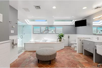 15 Harbour Point Drive, Northport, NY 11768 - Photo 28
