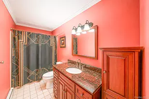 390 Blue Point Rd, Farmingville, NY 11738 - Photo 12