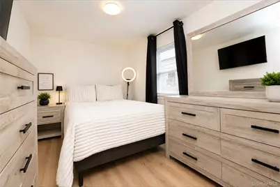 229 A Freeborn Street, New York, NY 10306 - Photo 6