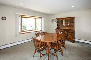 69 Corncrib Ln, Levittown, NY 11756 - Photo 4