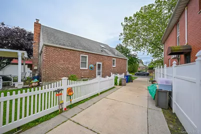 56-08 197th Street, Fresh Meadows, NY 11365 - Photo 16