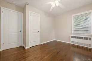195 Scarcliffe Dr, Malverne, NY 11565 - Photo 16
