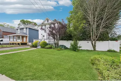 104 Park Avenue, Babylon, NY 11702 - Photo 2
