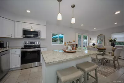 181 N Grand Avenue, Poughkeepsie, NY 12603 - Photo 24