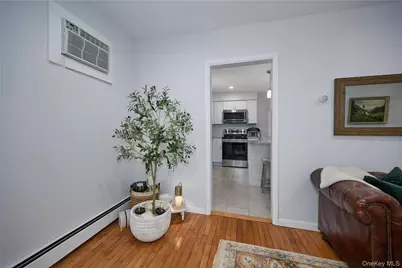 181 N Grand Avenue, Poughkeepsie, NY 12603 - Photo 10