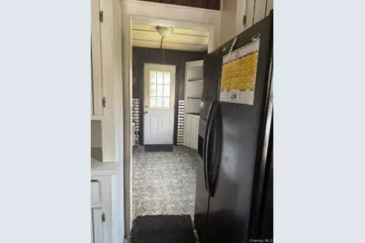340 Plymouth Street, West Hempstead, NY 11552 - Photo 6
