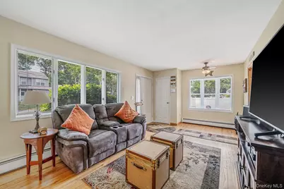 6 Malba Drive, Shirley, NY 11967 - Photo 6
