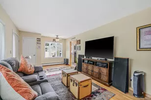 6 Malba Dr, Shirley, NY 11967 - Photo 8