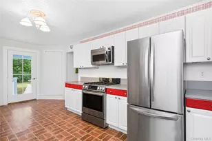 6 Oxford Ave, Shelter Island, NY 11964 - Photo 4