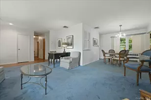 578 Richmond Rd, East Meadow, NY 11554 - Photo 8