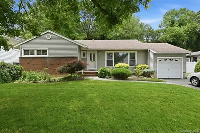 578 Richmond Road, East Meadow, NY 11554 - Photo 1