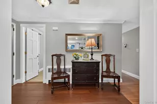 27 Longwood Dr, South Huntington, NY 11746 - Photo 4