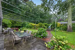 27 Longwood Dr, South Huntington, NY 11746 - Photo 34