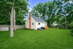 119 Parkwood Dr, Shirley, NY 11967 - Photo 24