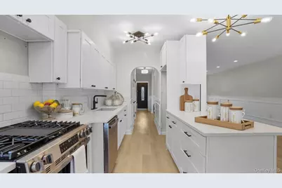 3304 Corsa Avenue, Bronx, NY 10469 - Photo 6