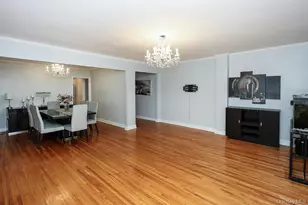 68 Wooleys Ln, Great Neck, NY 11023 - Photo 22