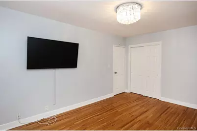 6-8 Wooleys Lane #B34, Great Neck, NY 11023 - Photo 26