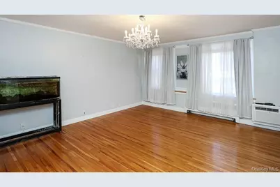 6-8 Wooleys Lane #B34, Great Neck, NY 11023 - Photo 24
