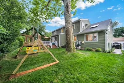 622 Harrison Avenue, East Meadow, NY 11554 - Photo 46