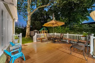 622 Harrison Ave, East Meadow, NY 11554 - Photo 8