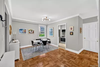 240 Garth Road #4H2, Scarsdale, NY 10583 - Photo 10