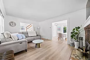 82 Superior Rd, Floral Park, NY 11001 - Photo 2