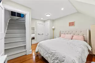 82 Superior Rd, Floral Park, NY 11001 - Photo 10