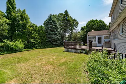 21 Langdon Road, Farmingdale, NY 11735 - Photo 4