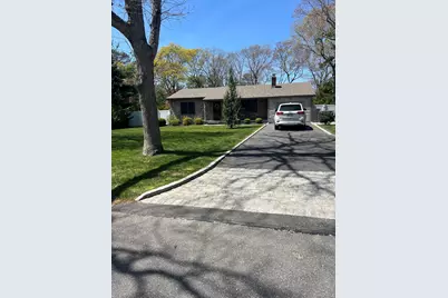69 Rogers Avenue, Westhampton Beach, NY 11978 - Photo 2