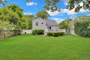 117 Eastgate Rd, Massapequa Park, NY 11762 - Photo 18