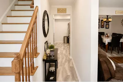 210 Willard Avenue, Farmingdale, NY 11735 - Photo 2