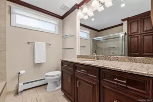 2184 Seneca Dr S, Merrick, NY 11566 - Photo 22