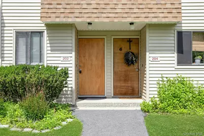 202 Vista On The Lake, Carmel, NY 10512 - Photo 2