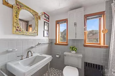 396 Farragut Avenue, Hastings on Hudson, NY 10706 - Photo 12