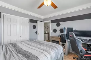 20-12 43rd St, Astoria, NY 11105 - Photo 20