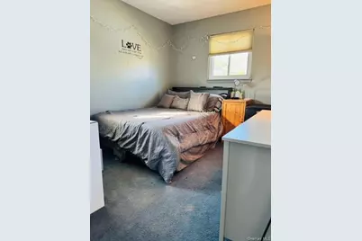 121 W Lake Drive, Lindenhurst, NY 11757 - Photo 10
