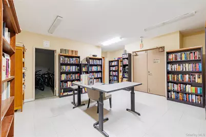 522 Shore Rd Road #3BB, Long Beach, NY 11561 - Photo 24