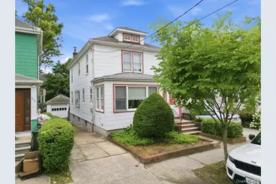 338 E 238th Street, Bronx, NY 10470 - Photo 2