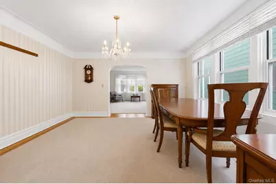 338 E 238th Street, Bronx, NY 10470 - Photo 10