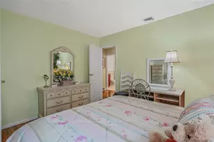 34 Ruland Rd, Selden, NY 11784 - Photo 16