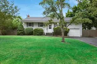 10 Brian Dr, East Islip, NY 11730 - Photo 2