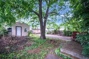 338 California Ave, Uniondale, NY 11553 - Photo 8