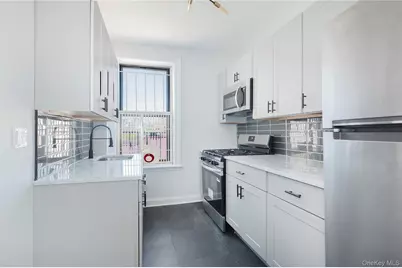 4516 39th Place, Sunnyside, NY 11104 - Photo 4