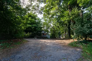 357 Smithtown Blvd, Nesconset, NY 11767 - Photo 16