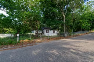 357 Smithtown Blvd, Nesconset, NY 11767 - Photo 38