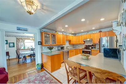 1 Marlboro Avenue, Massapequa, NY 11758 - Photo 6