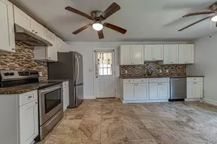 35 Oakland Ave, Port Jefferson, NY 11776 - Photo 6