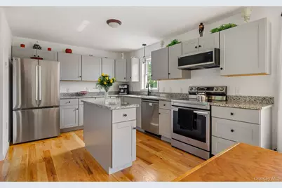75 Eastern Parkway, Germantown, NY 12526 - Photo 10