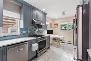 76-43 265th St, New York, NY 11040 - Photo 6